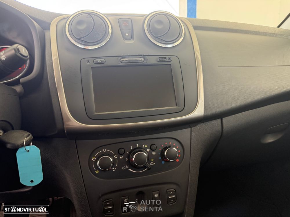Dacia Sandero 0.9 TCe SL Stepway of Life - 14