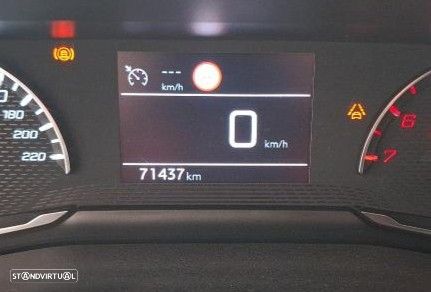 Peugeot 208 1.2 PureTech Allure - 6