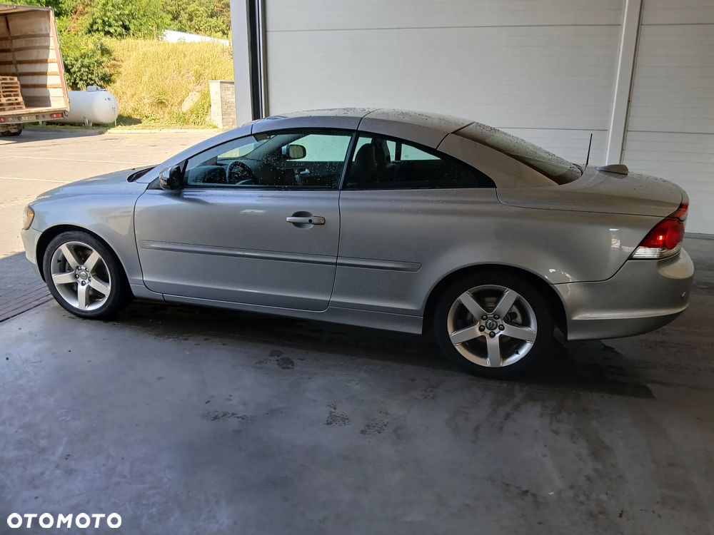 Volvo C70 - 23