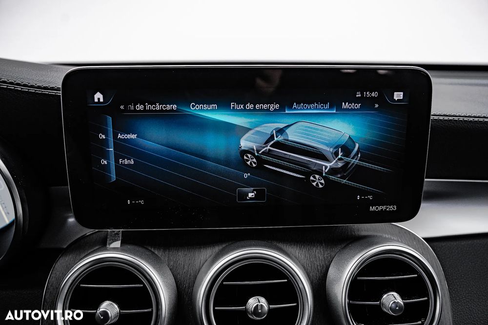 Mercedes-Benz GLC 300 de 4Matic 9G-TRONIC AMG Line - 34