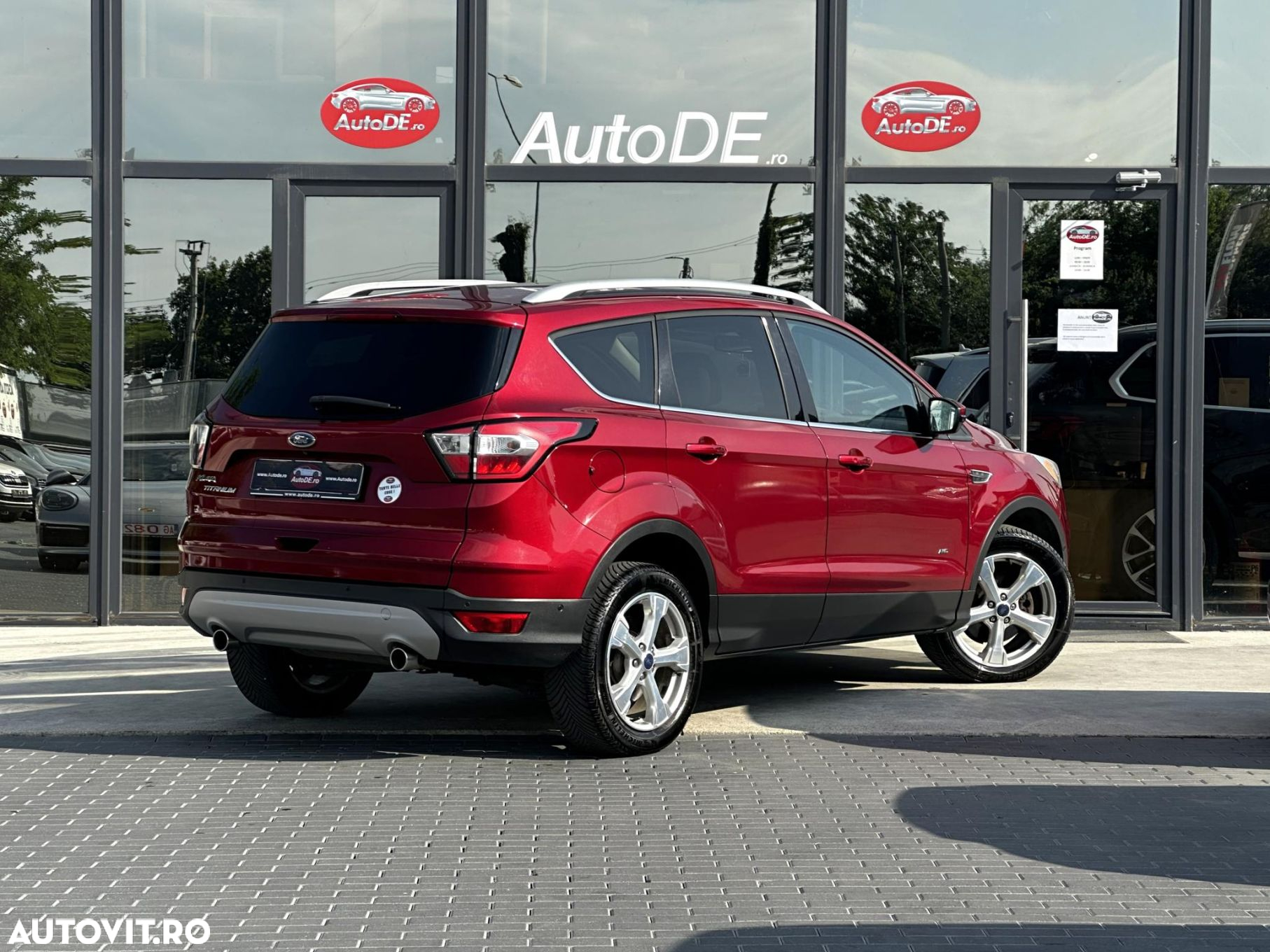 Ford Kuga - 3