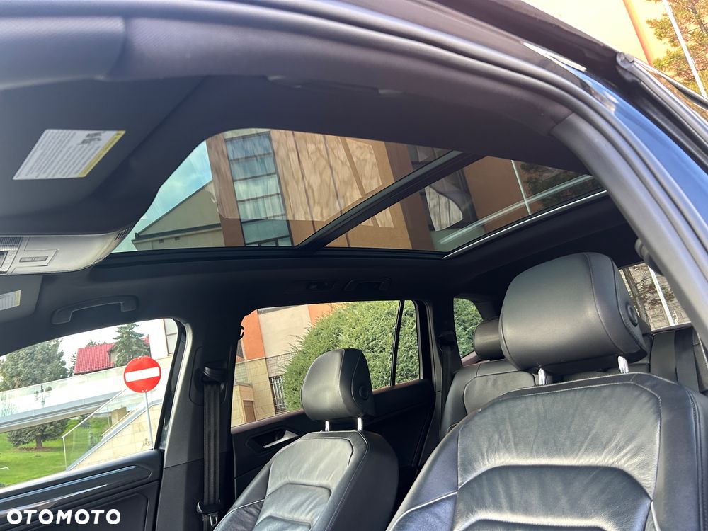 Volkswagen Tiguan Allspace 2.0 TSI 4Mot Highline DSG - 13