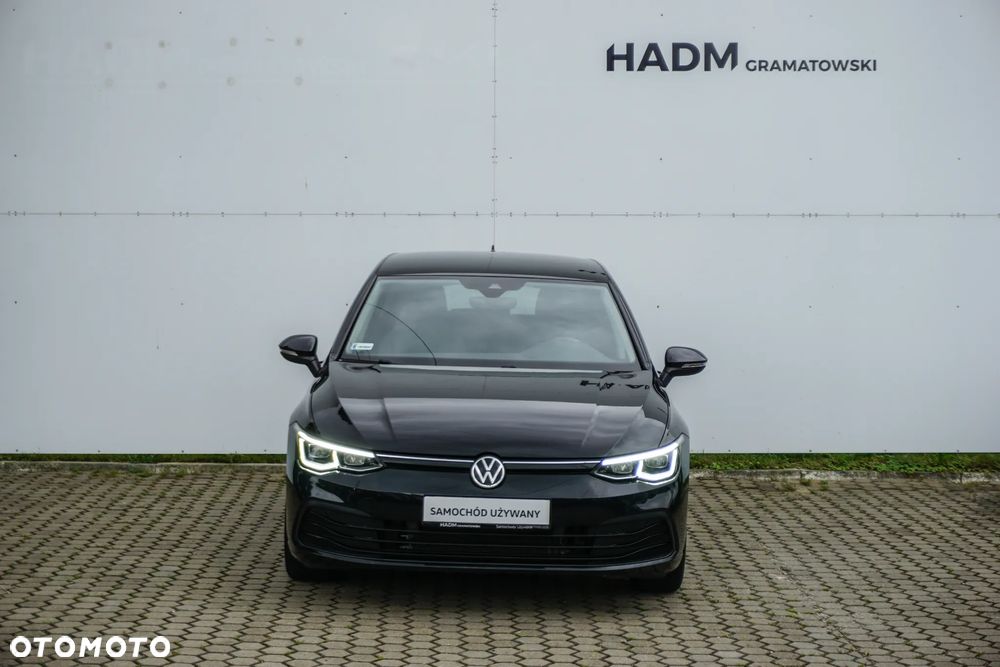 Volkswagen Golf VIII 1.5 eTSI EVO Life DSG - 2