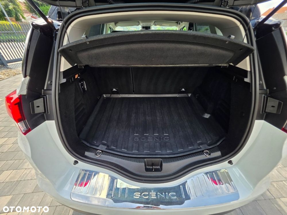 Renault Scenic - 28