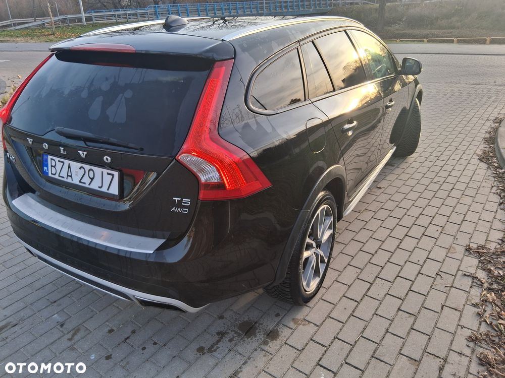 Volvo V60 T5 Geartronic Momentum - 4