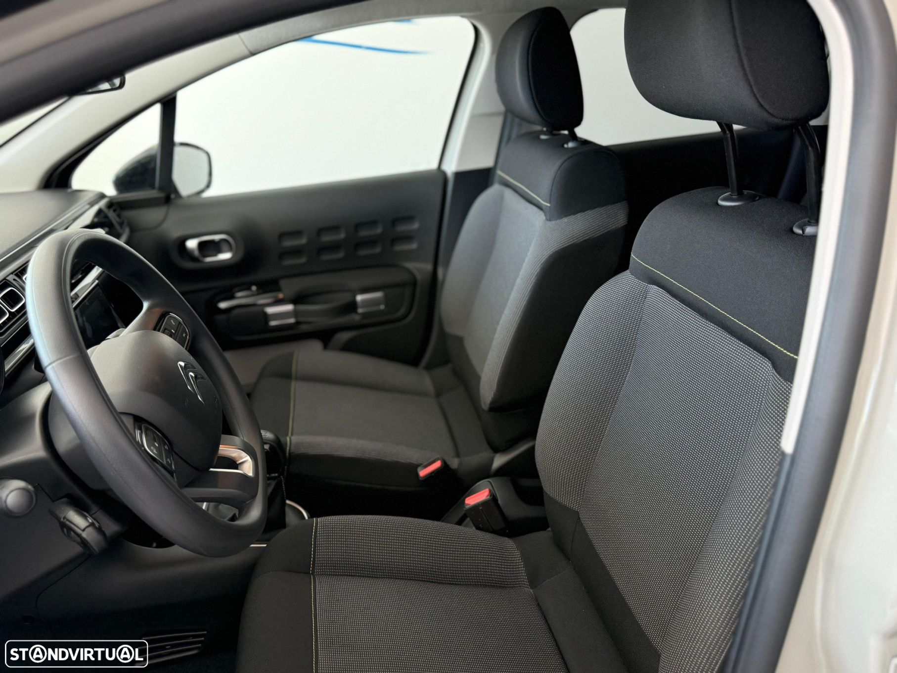 Citroën C3 1.2 PureTech Max - 4