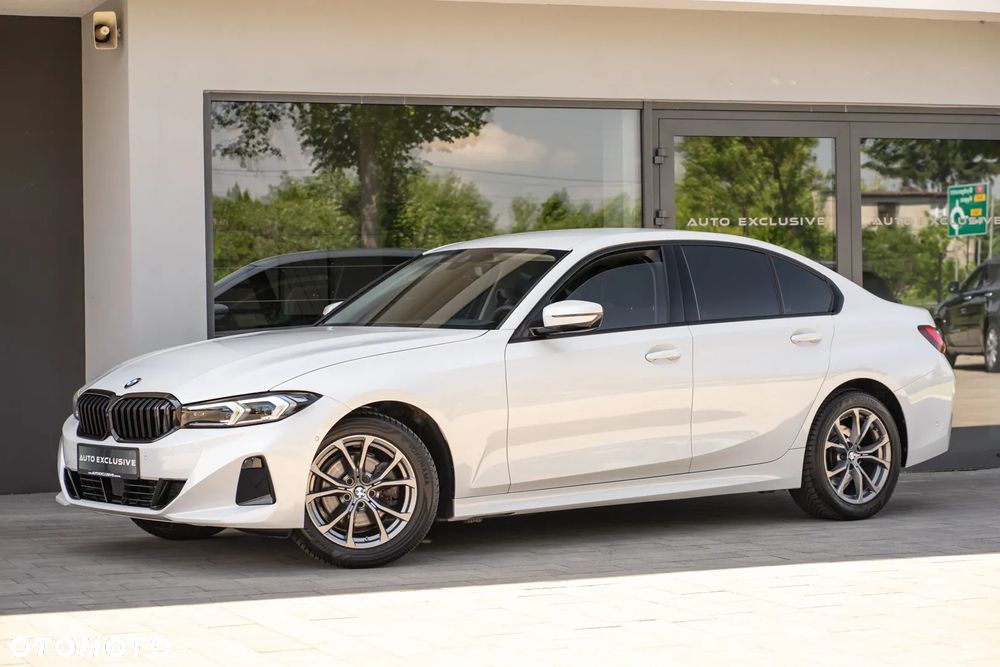 BMW Seria 3 320i Luxury Line - 10