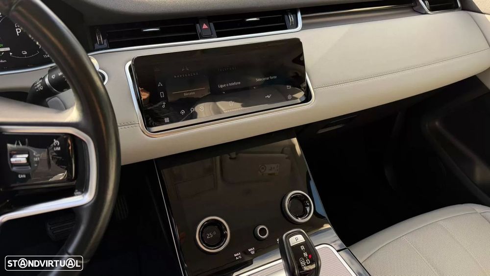 Land Rover Range Rover Evoque P300e R-Dynamic SE - 10