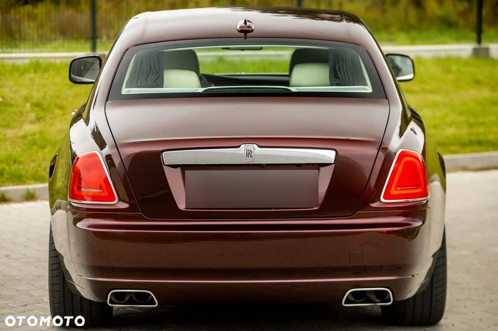Rolls-Royce Ghost - 7