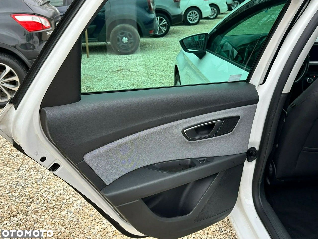 Seat Leon 1.6 TDI Style S&S - 12