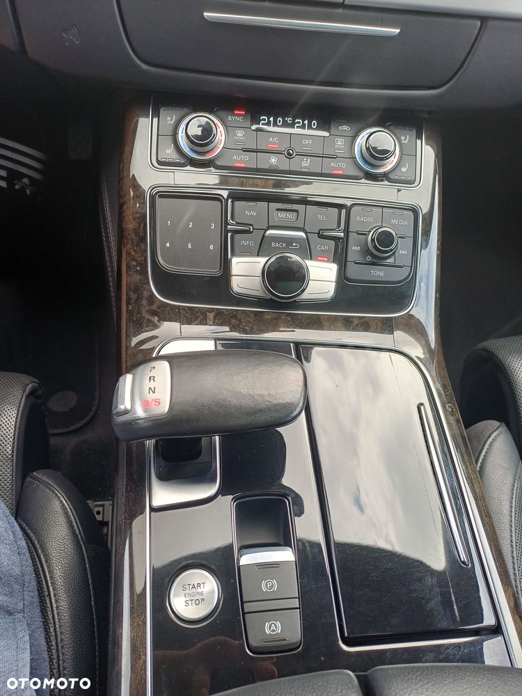 Audi A8 - 38
