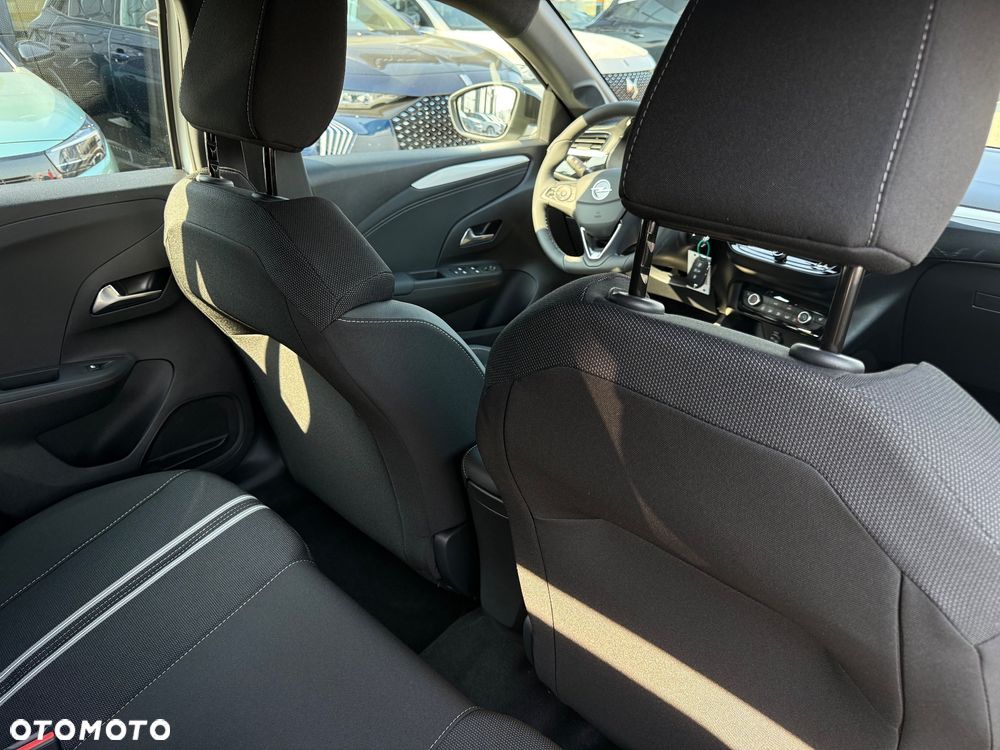 Opel Corsa 1.2 T mHEV GS eDCT - 16