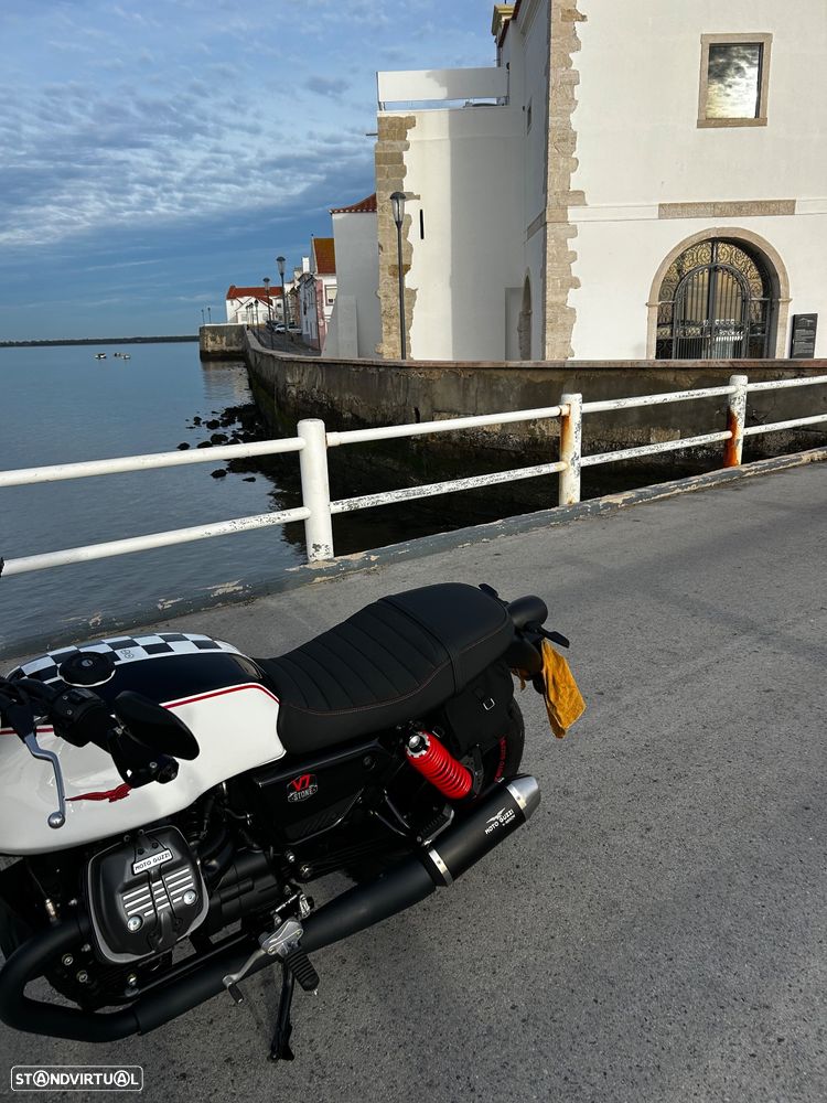 Moto Guzzi V7 Stone Ten Nova - 21