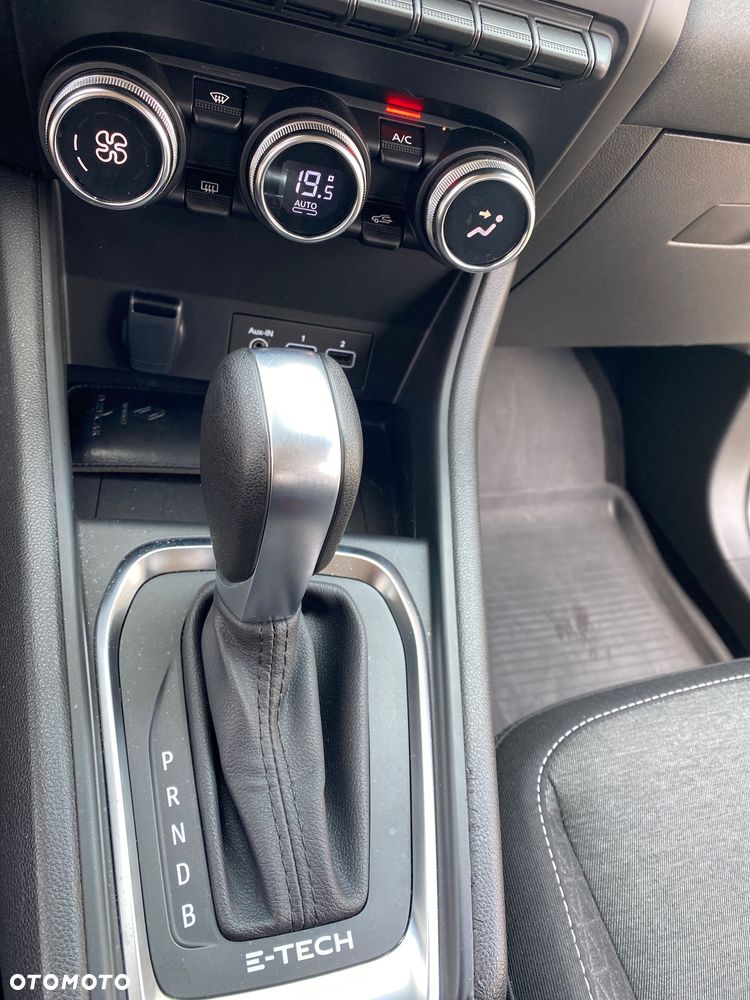 Renault Captur - 19