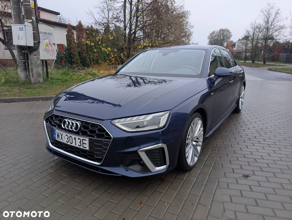 Audi A4 Limousine - 10