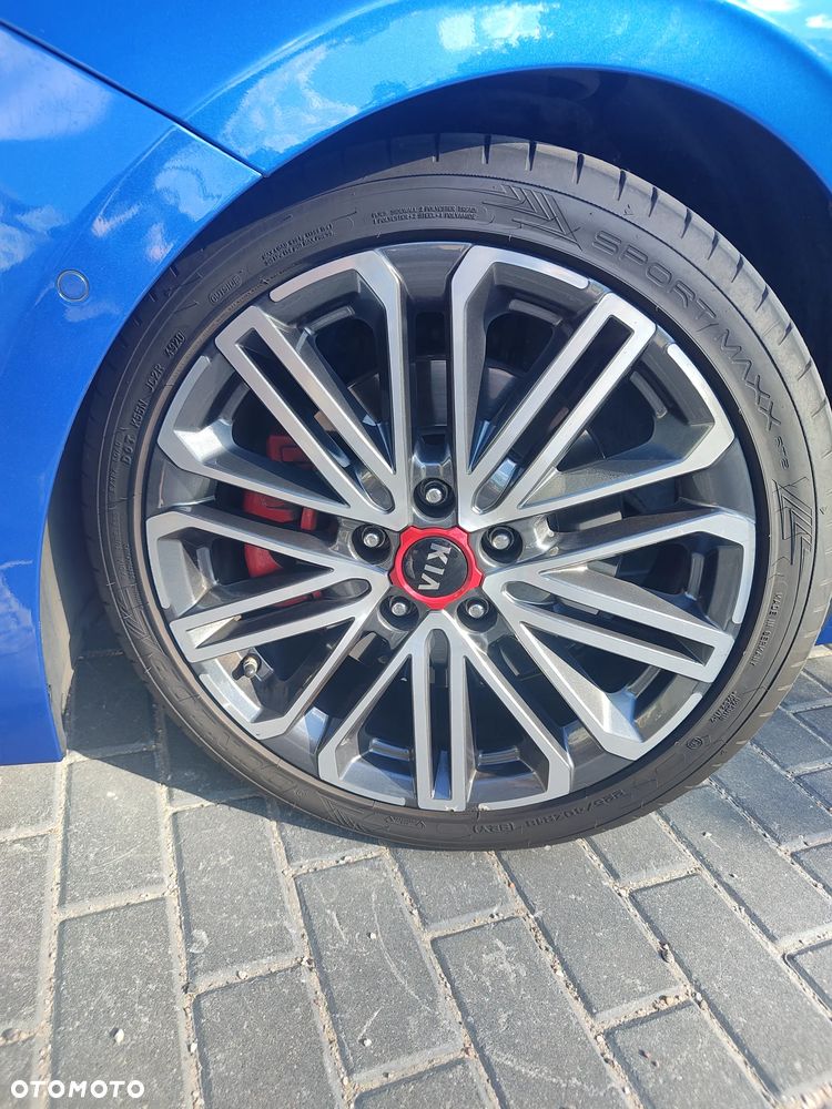 Kia ProCeed 1.6 T-GDI GT DCT - 12