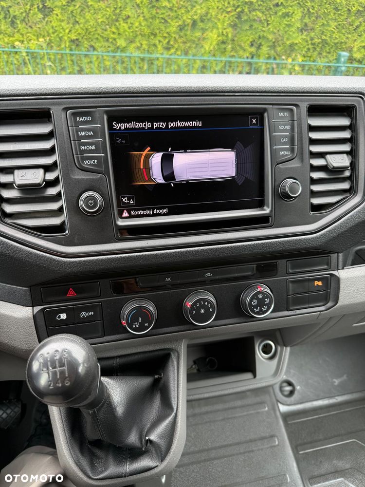 Volkswagen Crafter - 17