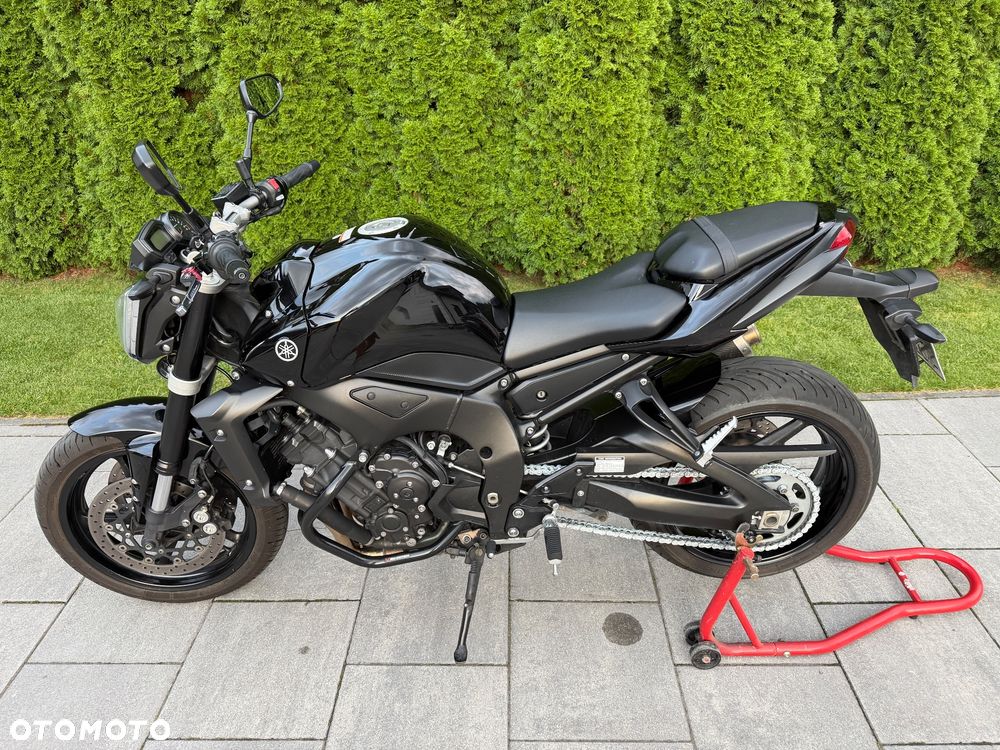 Yamaha FZ - 9