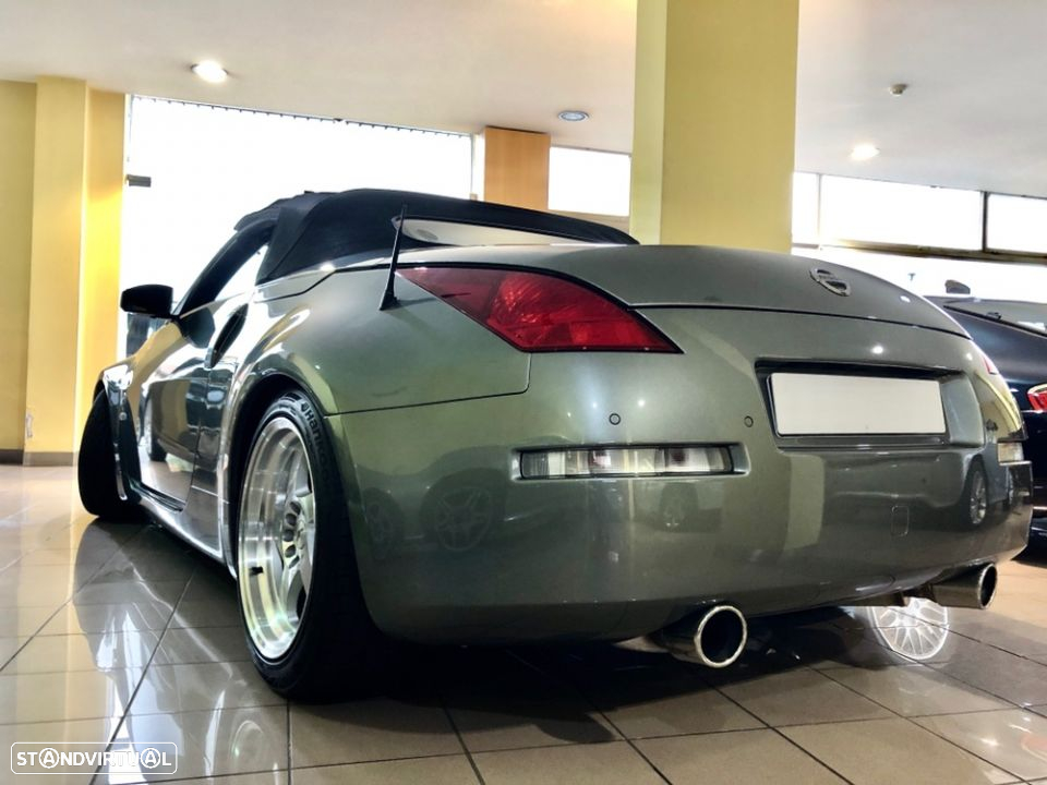 Nissan 350 Z Roadster - 31