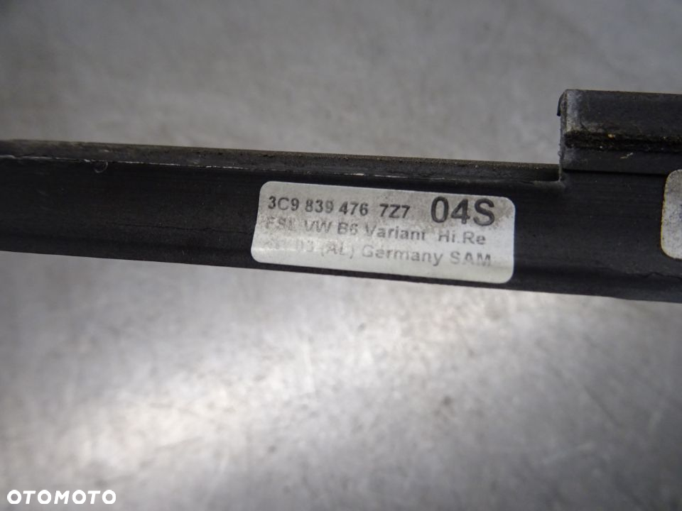 VW PASSAT B6 05-09 2.0TDI LISTWA ZGARNIAJĄCA DRZWI LEWY TYŁ CHROM - 3