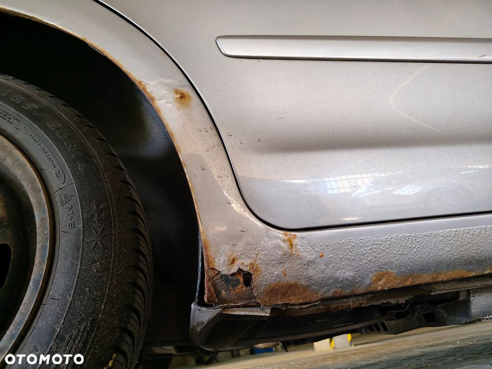 Volkswagen Polo 1.4 FSI - 16