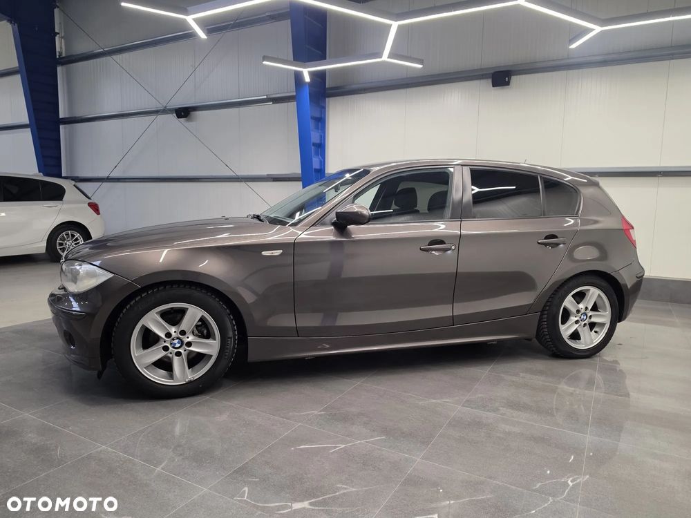 BMW Seria 1 118i - 5