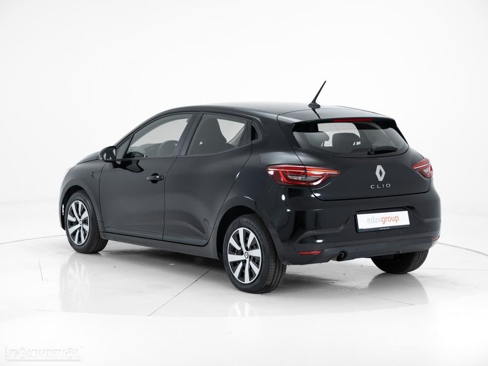 Renault Clio 1.5 Blue dCi Equilibre — fotografia 3