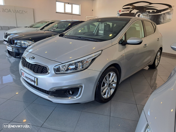 Kia Ceed 1.6 CRDi EX