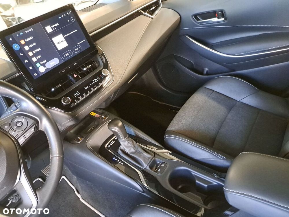 Toyota Corolla 1.8 Hybrid Style - 31