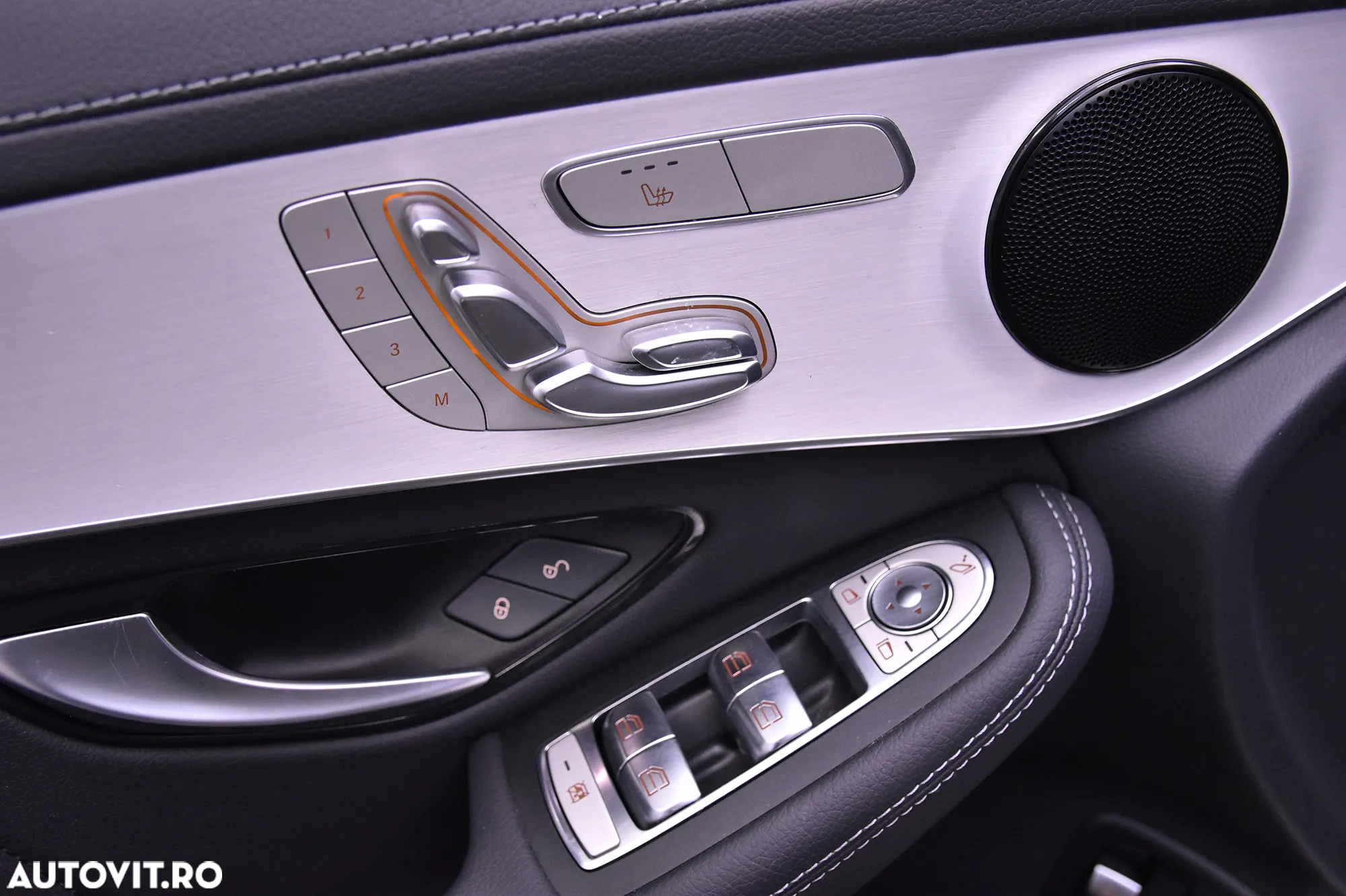 Mercedes-Benz GLC Coupe 300 e 4MATIC - 14
