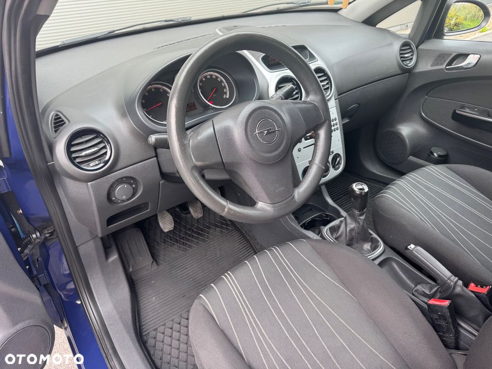 Opel Corsa - 19