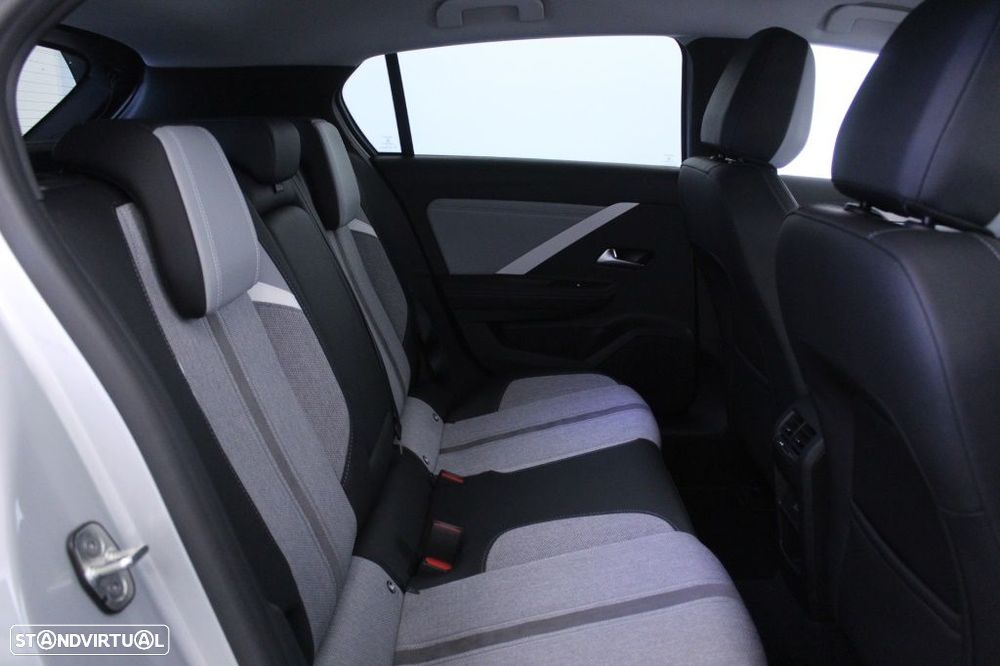 Opel Astra 1.6 T PHEV Elegance - 15