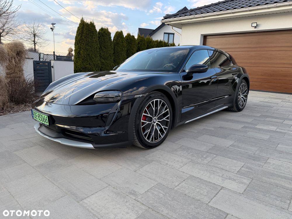 Porsche Taycan 4S Performance Plus - 9