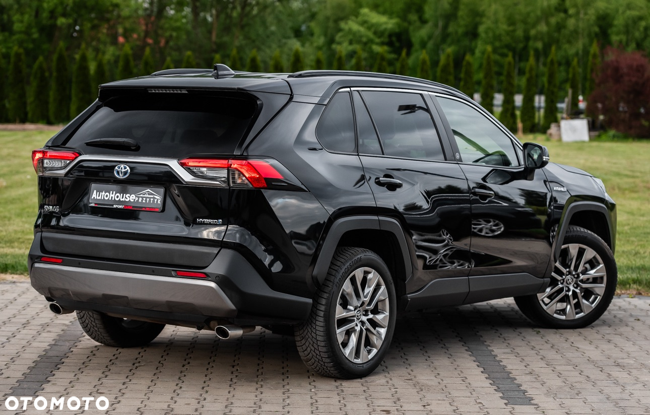 Toyota RAV4 2.5 4x4 Hybrid Team Deutschland - 13