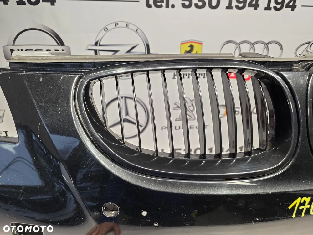 BMW E60 03-06 ZDERZAK PRZEDNI PRZÓD NA SPRYSKI + 4xPDC + INSTALACJA PDC + NERKI I GÓRNA CZĘŚĆ PASA , NR 5111703369 / 703369 , NR AUKCJI NZ1706 - 2