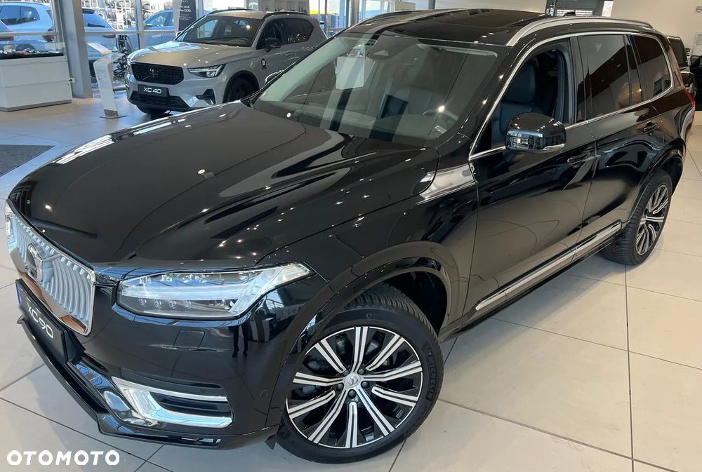 Volvo XC 90 - 9