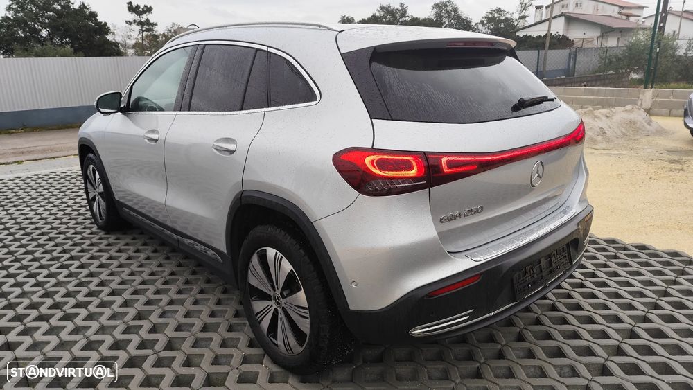 Mercedes-Benz EQA 250 - 4