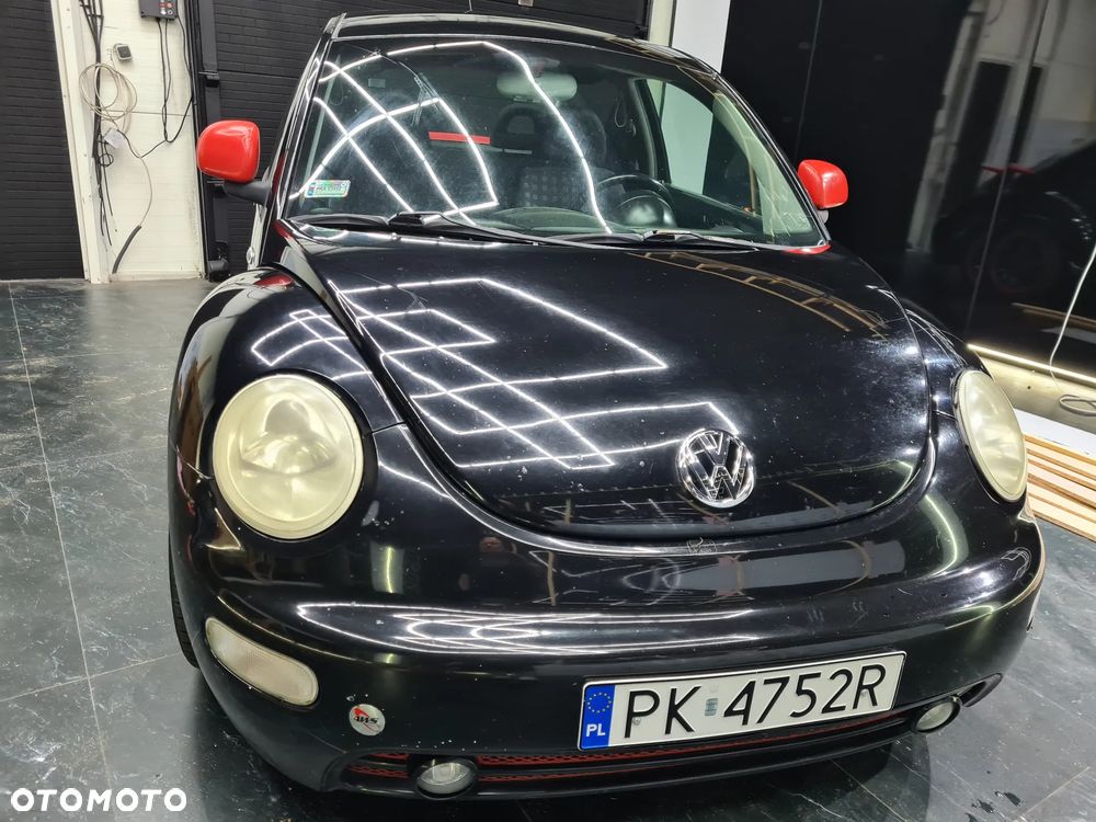Volkswagen New Beetle - 8