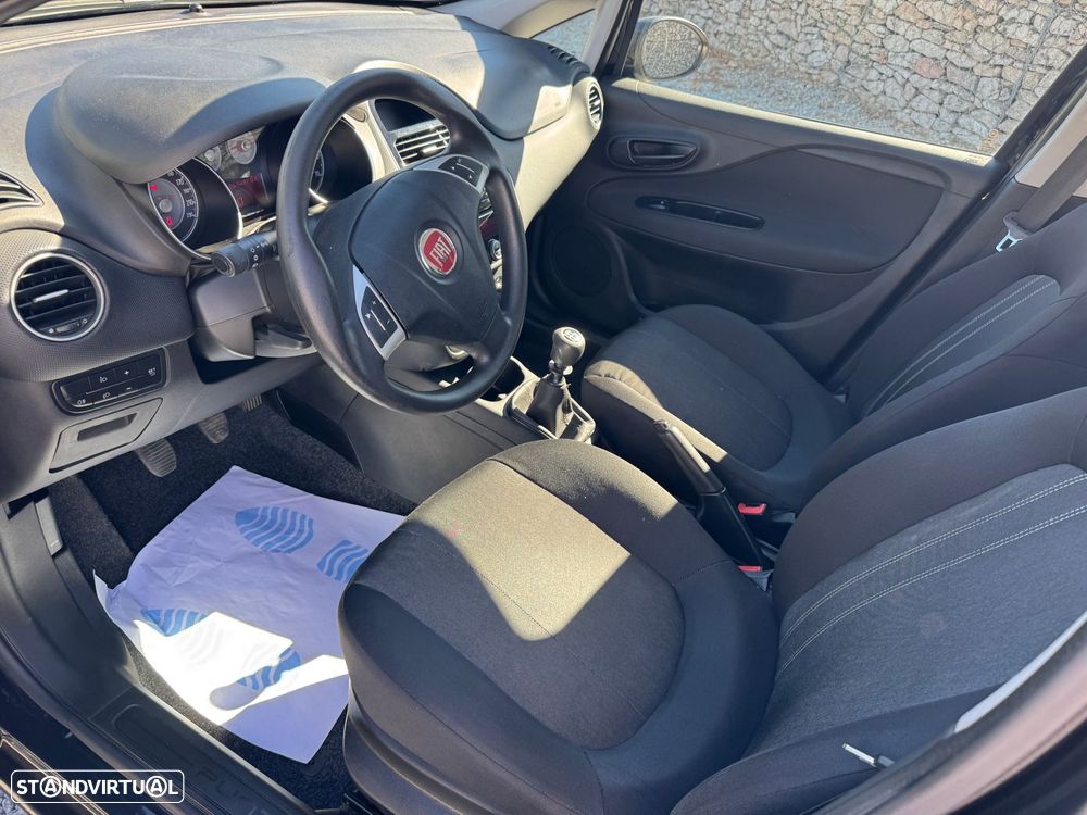 Fiat Punto 1.2 Lounge S&S - 8