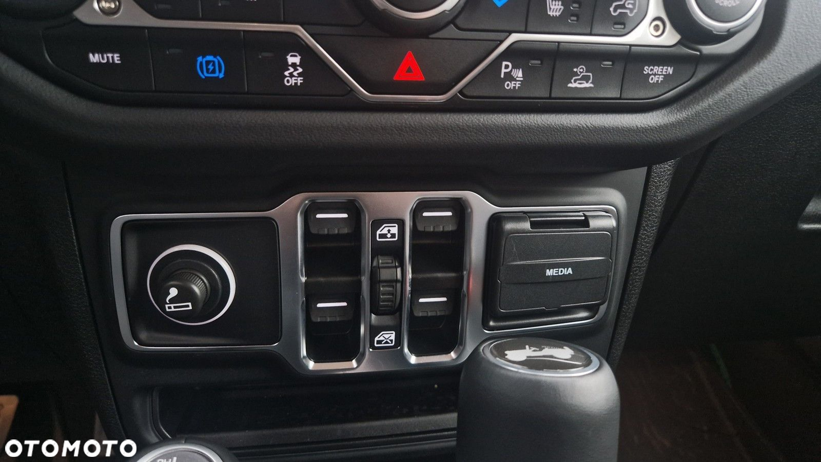 Jeep Wrangler Unlimited 2.0 Turbo PHEV 4xe Sahara - 29