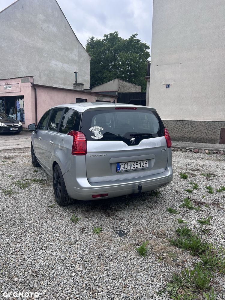 Peugeot 5008 - 3