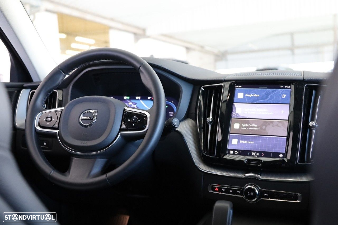 Volvo XC 60 2.0 T6 PHEV Ultimate Dark AWD - 11
