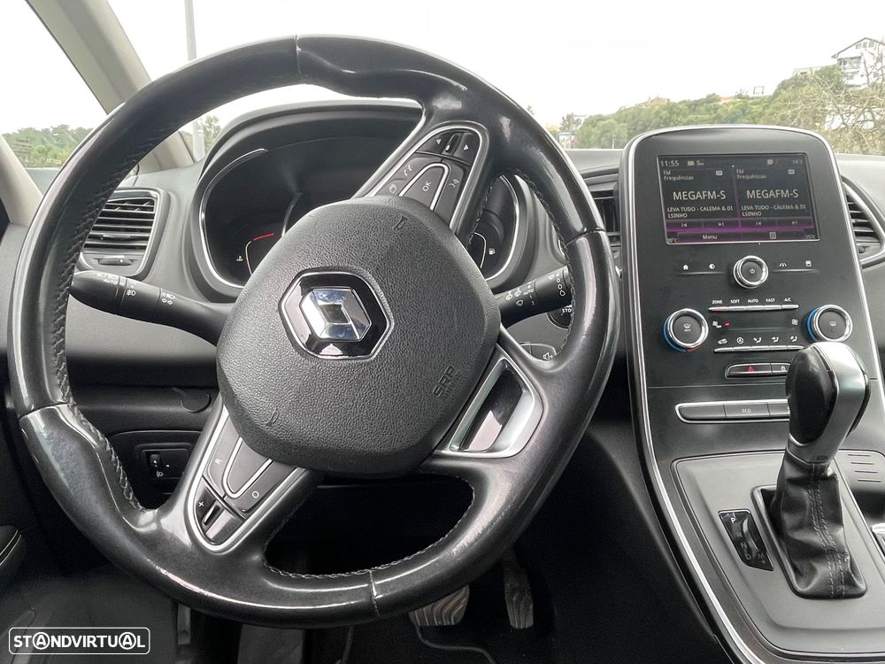 Renault Scénic - 12