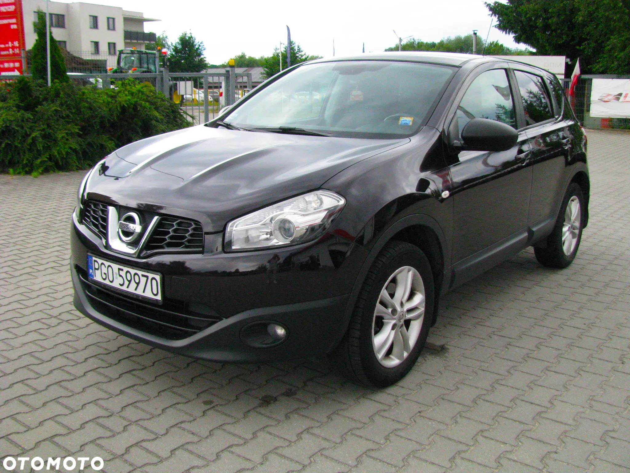 Nissan Qashqai - 1