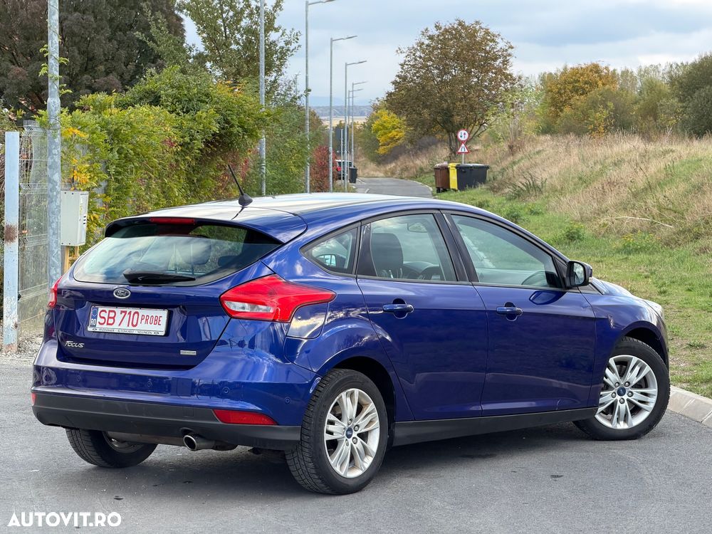 Ford Focus - 2