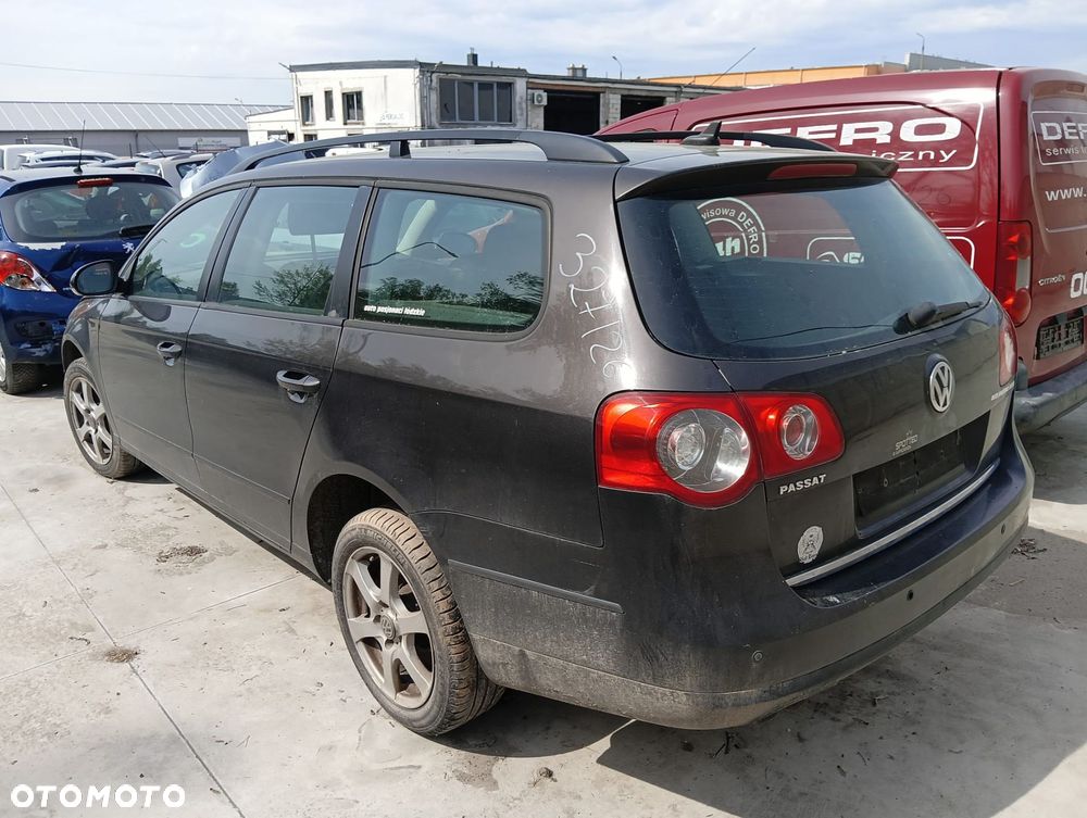 Klapa Tył (Maska, Zderzak, Lampa, Drzwi, Części Silnikowe) Volkswagen Passat 1.9 Diesel 104 Km 2008 - 5