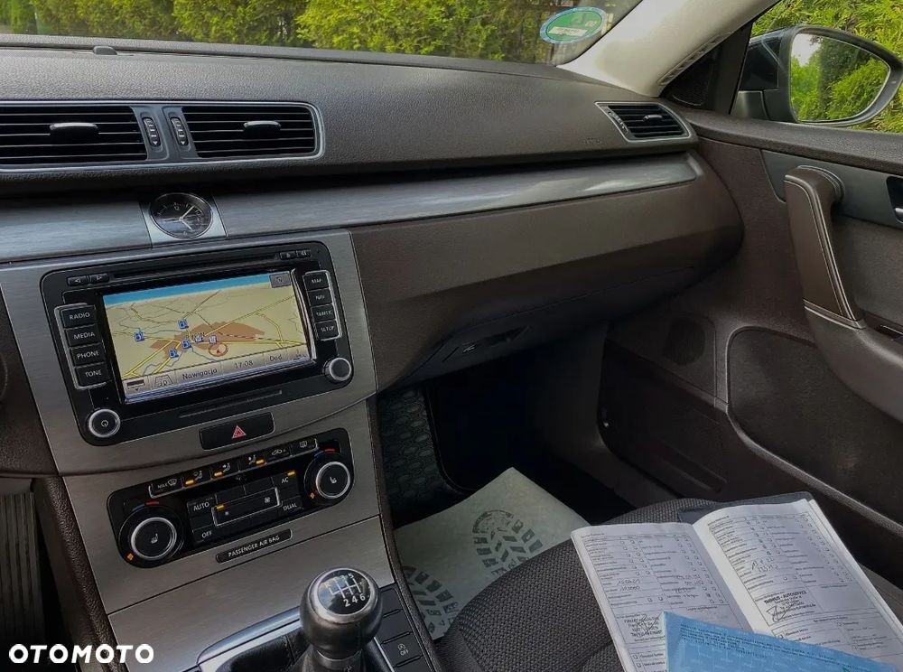 Volkswagen Passat 2.0 TDI DPF 4Mot Comfortline - 10