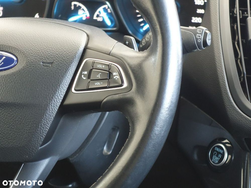 Ford Kuga 2.0 TDCi AWD ST-Line - 25