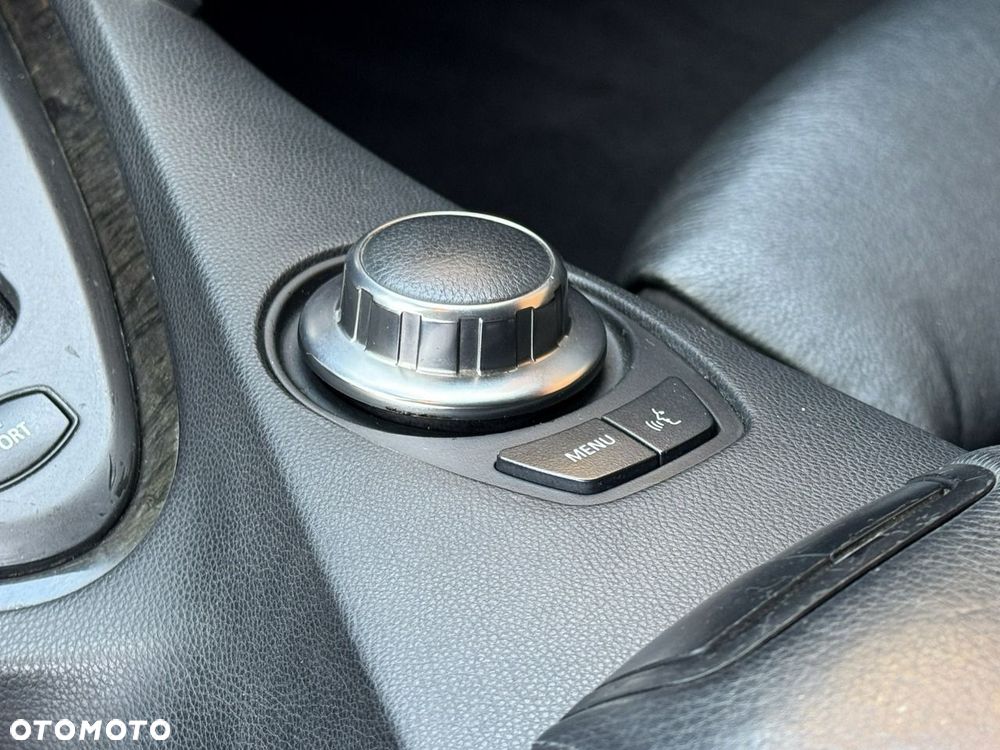 BMW Seria 6 650 i - 40