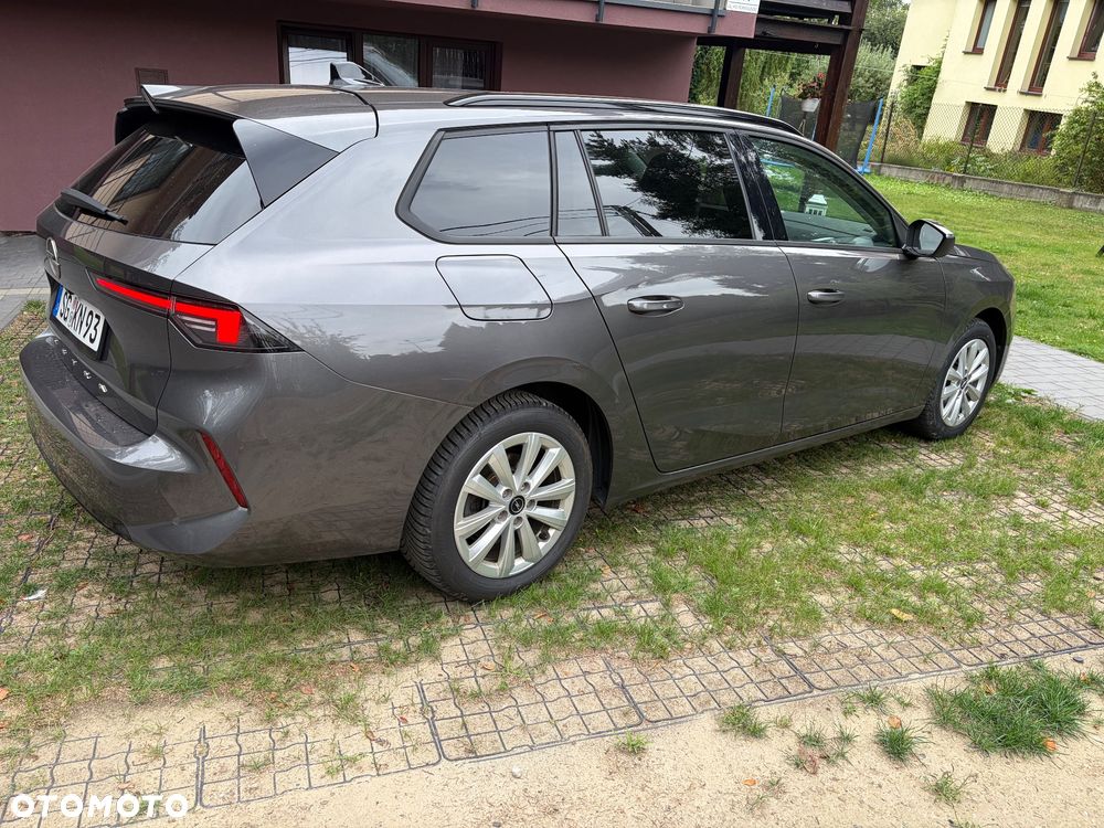 Opel Astra 1.5 D Automatik Business Elegance - 8